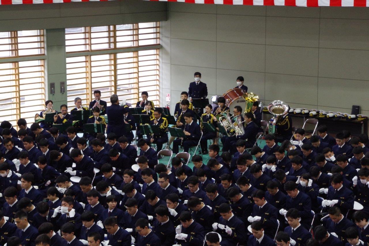 海上保安学校での式典にて演奏している様子