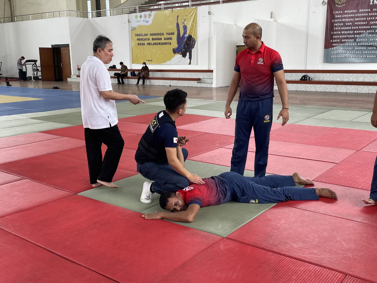 Arresting technique traning 2