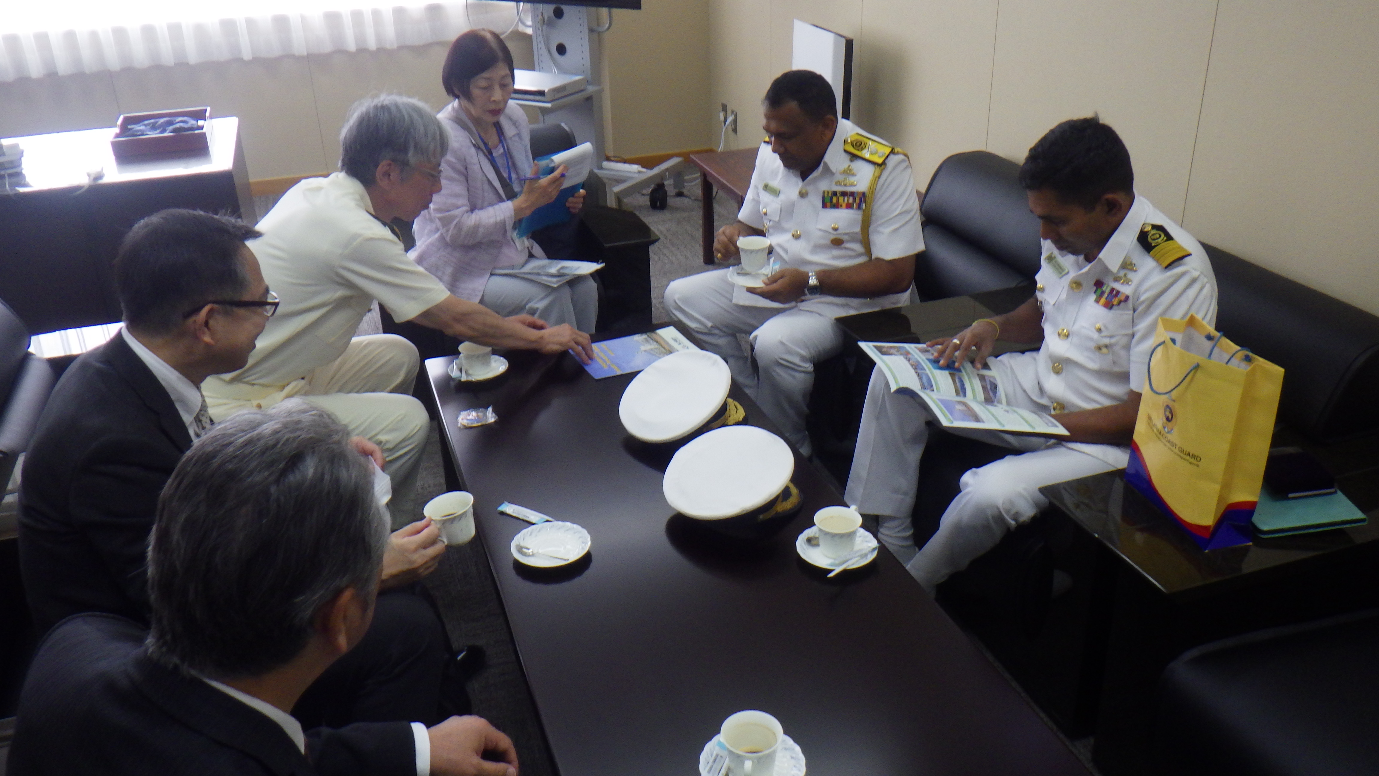  横浜海上保安部長表敬時の状況