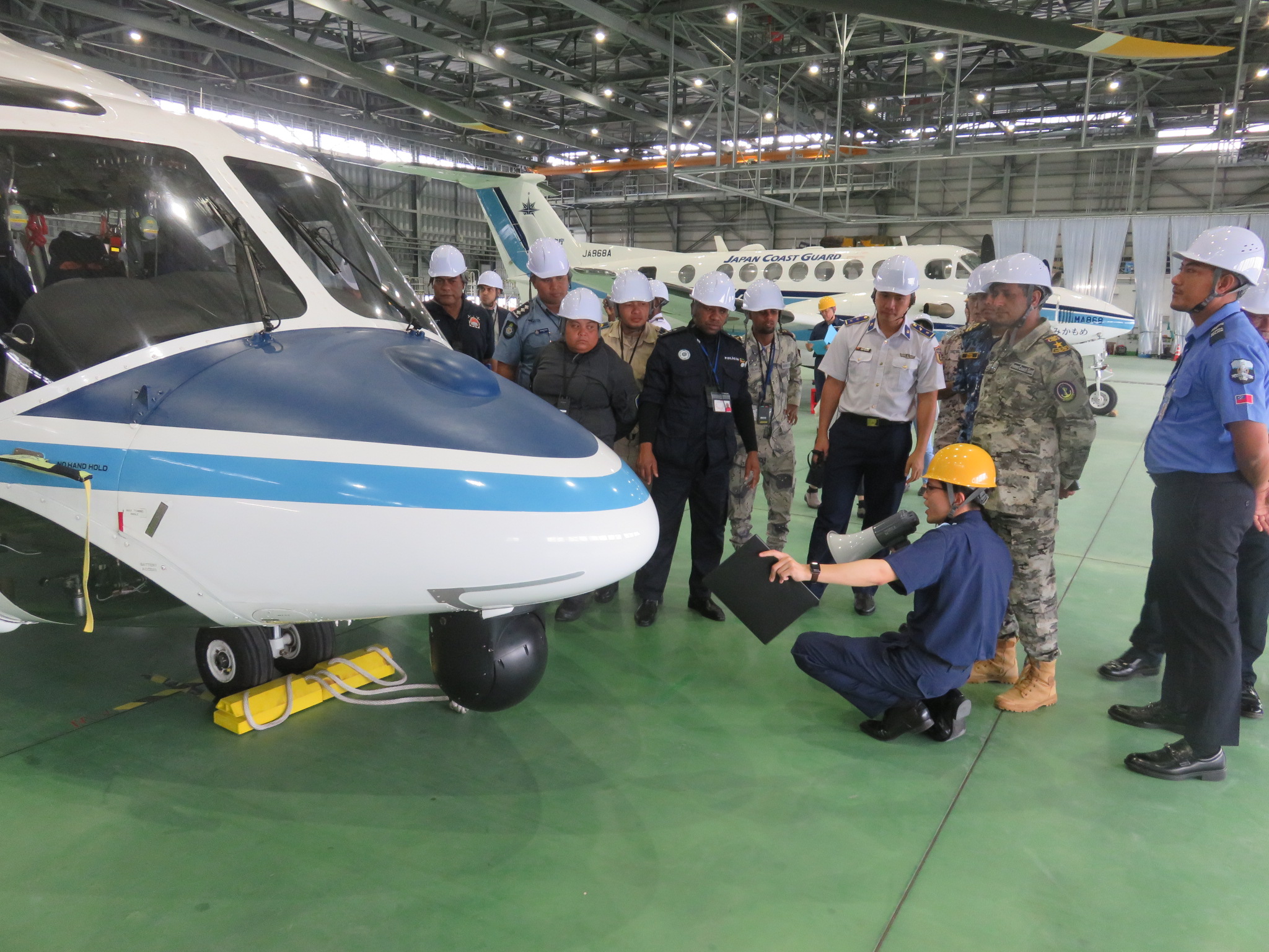 北九州航空基地視察